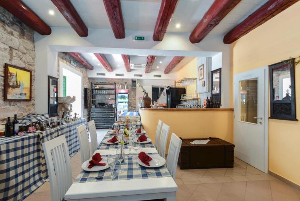 Centar Vodice Apartmani מראה חיצוני תמונה